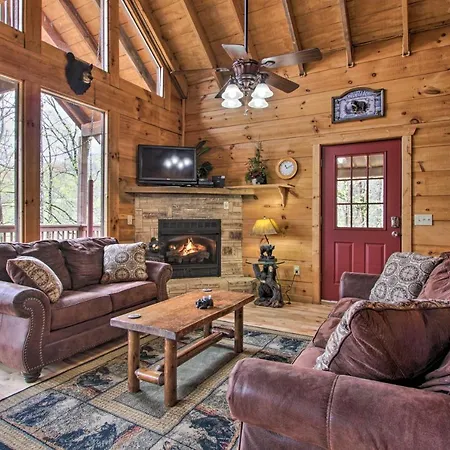 Sevierville Sanctuary Hot Tub, Pool Table And Deck! Exterior photo